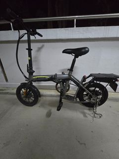 (Category: ) located in . Submitted by robin.ng.52 (Listing ID 1358856418, Image 1). Description: .