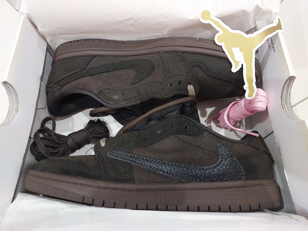 Jordan 1 Low OG x Travis Scott PS (Category: Babies & Kids Fashion) located in Pasig City. Submitted by _macoys_ (Listing ID 1358785795, Image 3). Description: Jordan 1 Low OG x Travis Scott PS Velvet Brown Dark Mocha Size: 3Y (35 EUR) Condition: Brandnew 100% Authentic ** SNKRS release ** with e-receipt ** negotiable For shipping, at buyer's expense...
