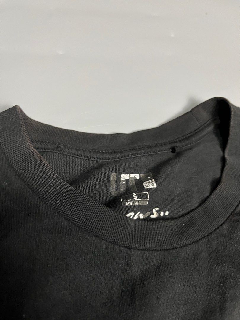 Kaws Uniqlo (Category: Tshirts & Polo Shirts ) located in Cebu City. Submitted by myspacebarisbroken (Listing ID 1358885172, Image 3). Description: Very Good condition Small Width: 18 Length: 27 Issue: need wash only.