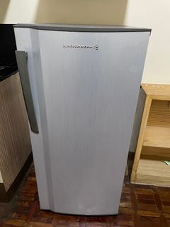 Kelvinator 5 cu ft ref