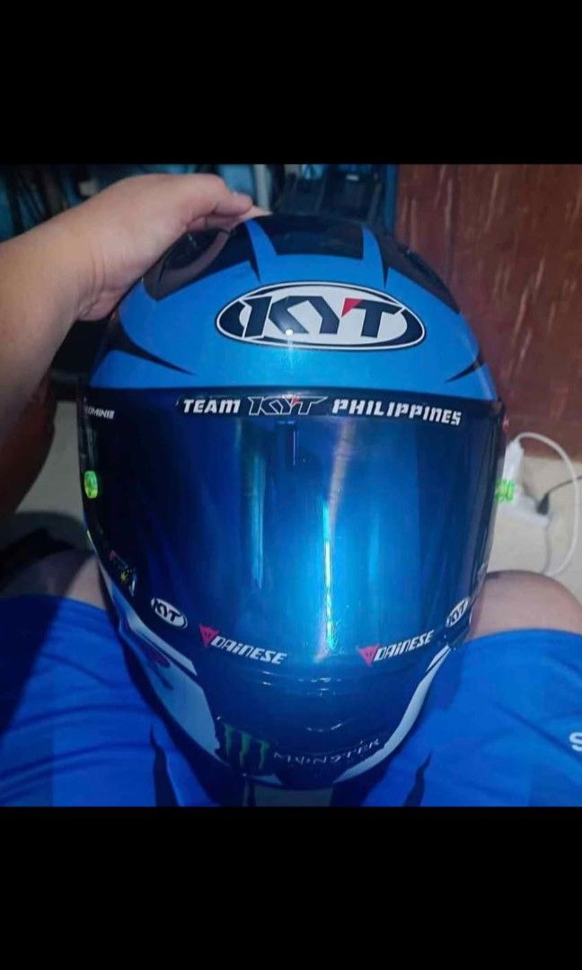 Kyt Nfr XL 61-62 (Category: Helmets and other Riding Gears) located in San Pedro. Submitted by admarcus51 (Listing ID 1358913415, Image 1). Description: minimal scratches.