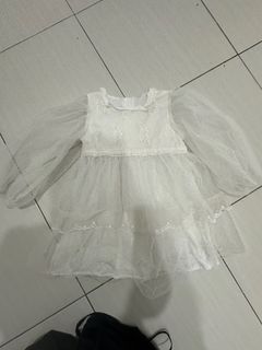 (Category: ) located in . Submitted by ummipreloved (Listing ID 1358813024, Image 1). Description: .
