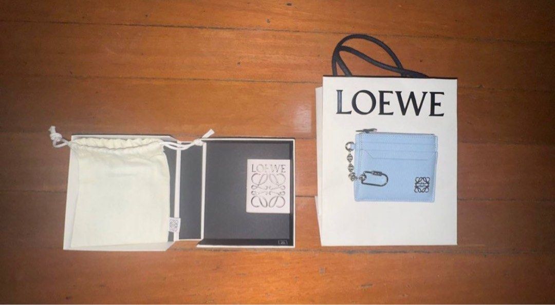 Loewe card holder (Category: Luxury Bags & Wallets) located in Makati City. Submitted by latenightcheckout (Listing ID 1358881208, Image 3). Description: Authentic Loewe card holder from Shangri La Plaza store Complete with box and paper bag Bought 2023.