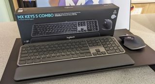 （分類：）位於 。 由 omgwtfboy 提交（商品編號 1358808901，圖片 1）。簡介： 。