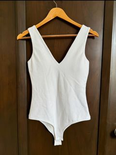 (Category: ) located in . Submitted by handmeglam (Listing ID 1358799642, Image 1). Description: .