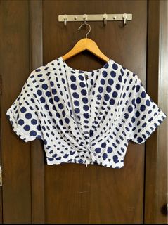 (Category: ) located in . Submitted by handmeglam (Listing ID 1358800077, Image 1). Description: .
