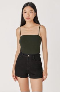 (Category: ) located in . Submitted by shopspreeeee (Listing ID 1358851659, Image 1). Description: .