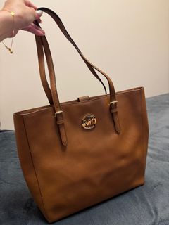 (Category: ) located in . Submitted by your.fav.shop (Listing ID 1358865146, Image 1). Description: .