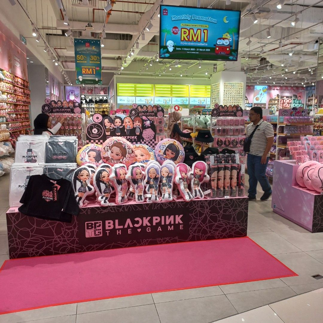 Miniso x Blackpink The Game, Hobbies & Toys, Collectibles & Memorabilia ...