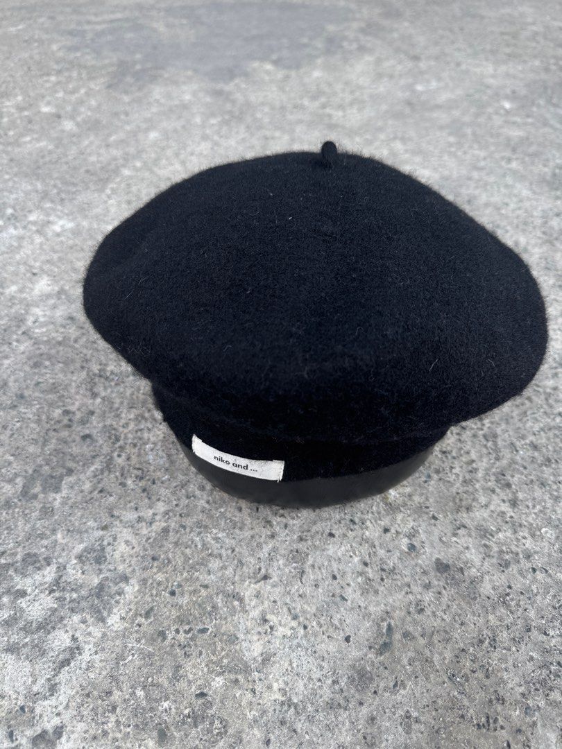 Niko And Beret Cap (Category: Caps & Hats) located in Meycauayan. Submitted by itstimothrifts (Listing ID 1358782149, Image 1). Description: Niko And Beret Cap Excellent Condition Wool Material OSFA.