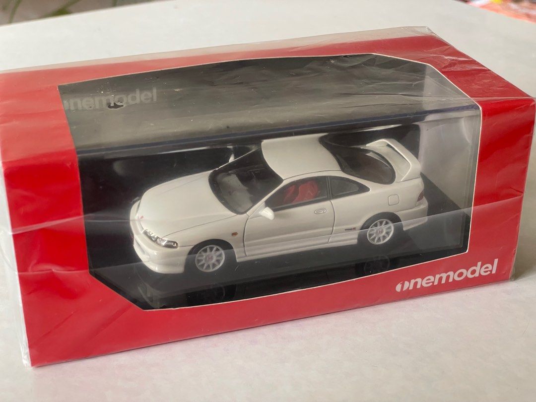One Model （分類：汽車模型）位於 Hong Kong。 由 gtrnsr 提交（商品編號 1358773598，圖片 1）。簡介： 全新One Model Resin ( 樹脂）模型 Honda Type R - DC2 ( 1:43)。