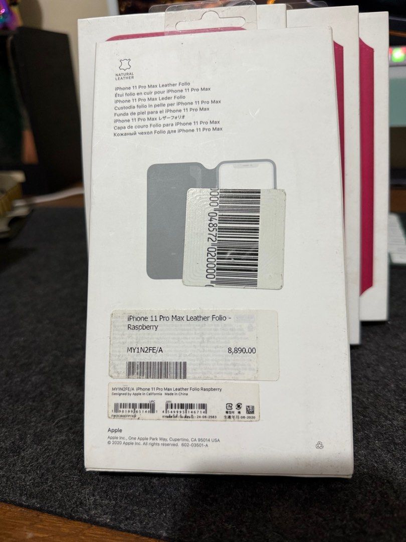 Original Apple Folio Leather Case for iPhone 11 Pro Max (Category: Cases & Sleeves) located in Manila. Submitted by razelysonn (Listing ID 1358839485, Image 2). Description: Fixed price ₱1,200 each barbie pink color, very cute :).