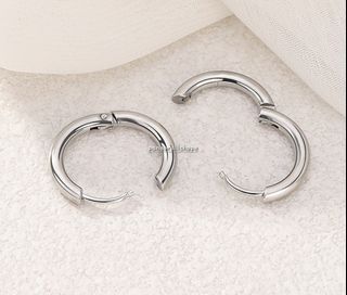 PANDORA ROUND HUGGIE HOOP EARRINGS