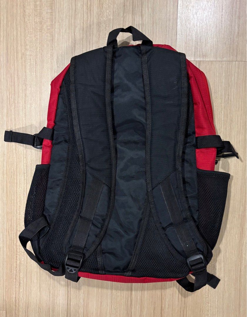 Playboy Backpack (Category: Backpacks) located in Singapore. Submitted by redred77 (Listing ID 1358771066, Image 2). Description: flaw: back zipper is faulty.