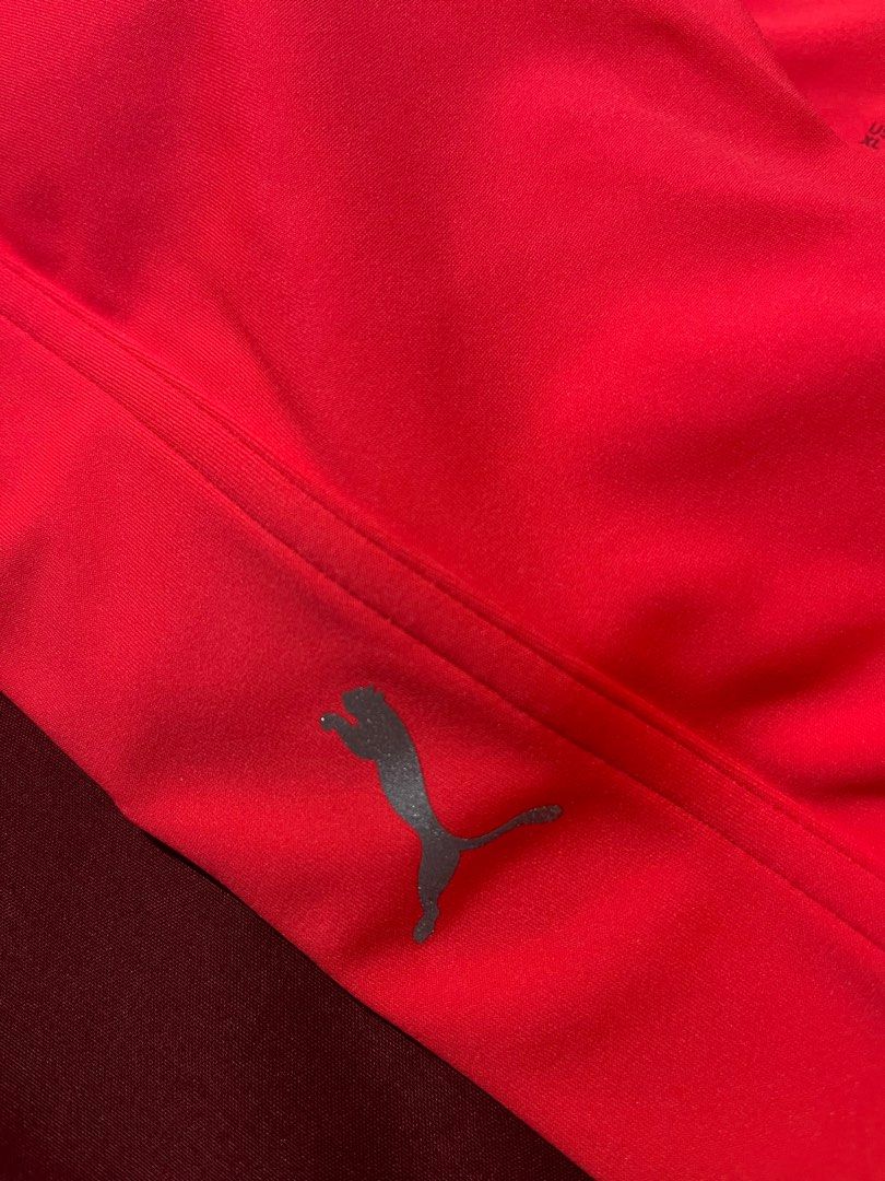 Puma Sportsbra (Category: Activewear) located in Quezon City. Submitted by assdeclutters (Listing ID 1358842682, Image 3). Description: XL. Selling low, got the wrong size. Slightly negotiable!.