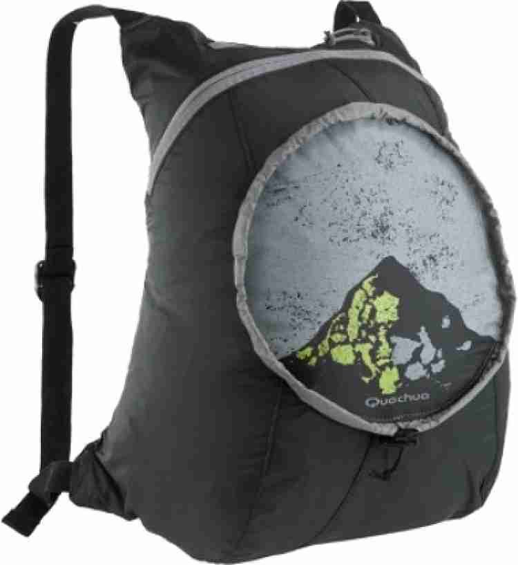 Quechua by Decathlon Arpenaz 15L Ultralight Backpack (Category: Backpacks) located in Santo Tomas. Submitted by ThriftyTeng07 (Listing ID 1358744993, Image 2). Description: Quechua by Decathlon Arpenaz 15L Ultralight Backpack Very good condition No issue need wash lang Good for dayhike or bike packing 400+SF ONLY.