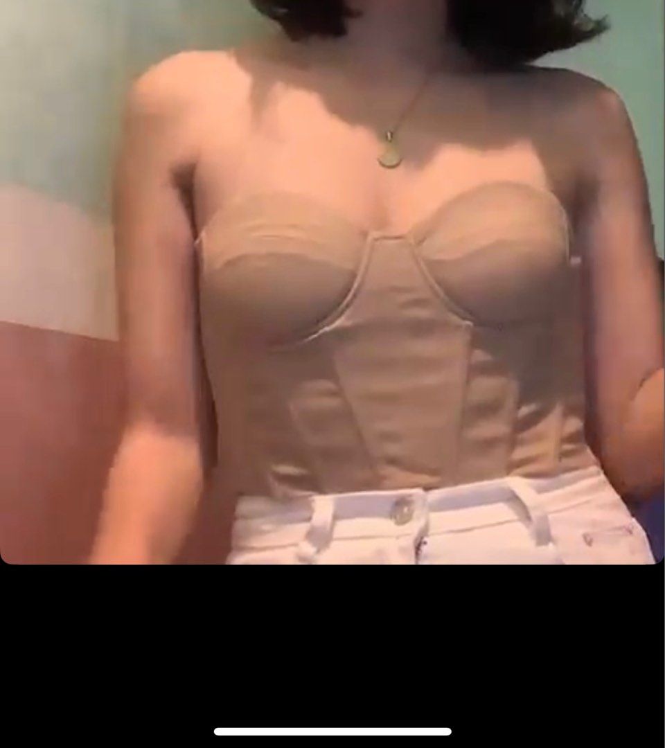 Shein Mocha Nude Bustier Crop Top (Category: Sleeveless) located in Manila. Submitted by chachiex (Listing ID 1358869388, Image 2). Description: Size S Bust 32-34 GCASH/Bdo Lalamove/Grab.