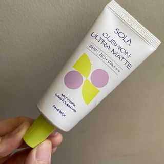 Sola Ultra Matte Foundation (Sand beige)