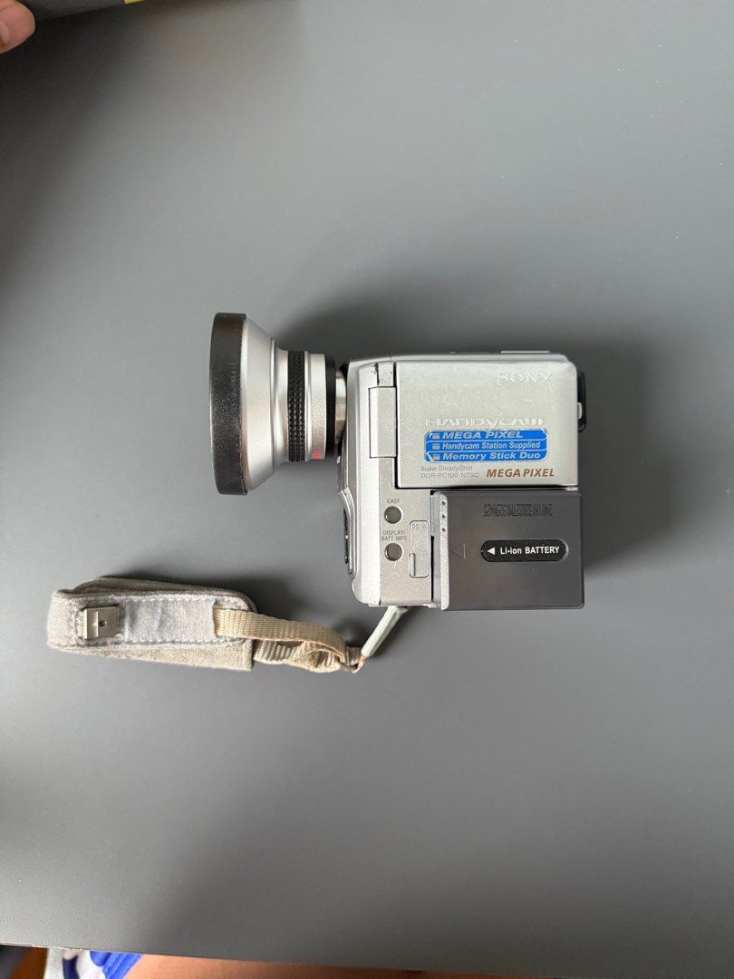 Sony DCR-PC 108E62863063827329110