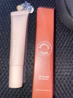Sunnies Face Lip Glaze Peptide Lip Treatment WITH CHAIN