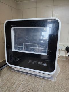 （分類：）位於 。 由 esthertb 提交（商品編號 1358923539，圖片 1）。簡介： 。