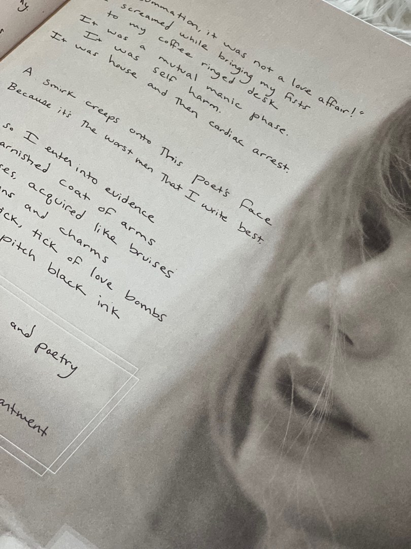 TTPD (The Tortured Poets Department) Album Taylor Swift, Hobbies & Toys ...