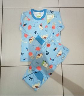 (Kategori: ) berada di . Dikirim oleh Adams_mom (ID iklan 1358925884, Gambar 1). Deskripsi: .