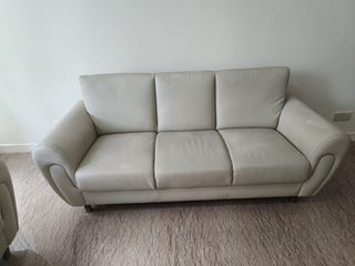 (Category: ) located in . Submitted by nhungkim1302 (Listing ID 1358986703, Image 1). Description: .