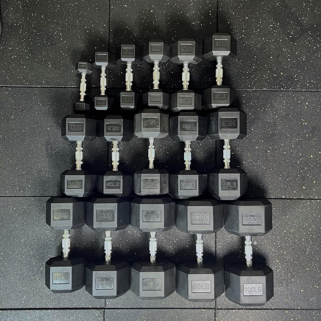 5 to 100lbs hexagonal rubberized dumbbell (Category: Weights & Dumbbells) located in Valenzuela. Submitted by carlo_023 (Listing ID 1358938818, Image 3). Description: .