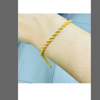 (Category: ) located in . Submitted by nursyida58 (Listing ID 1359094074, Image 1). Description: .