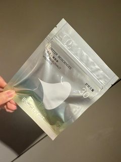 由 123456eeee (刊登 ID 1358986341，圖片 1) 提交，位於 的 (類別：)，說明：。