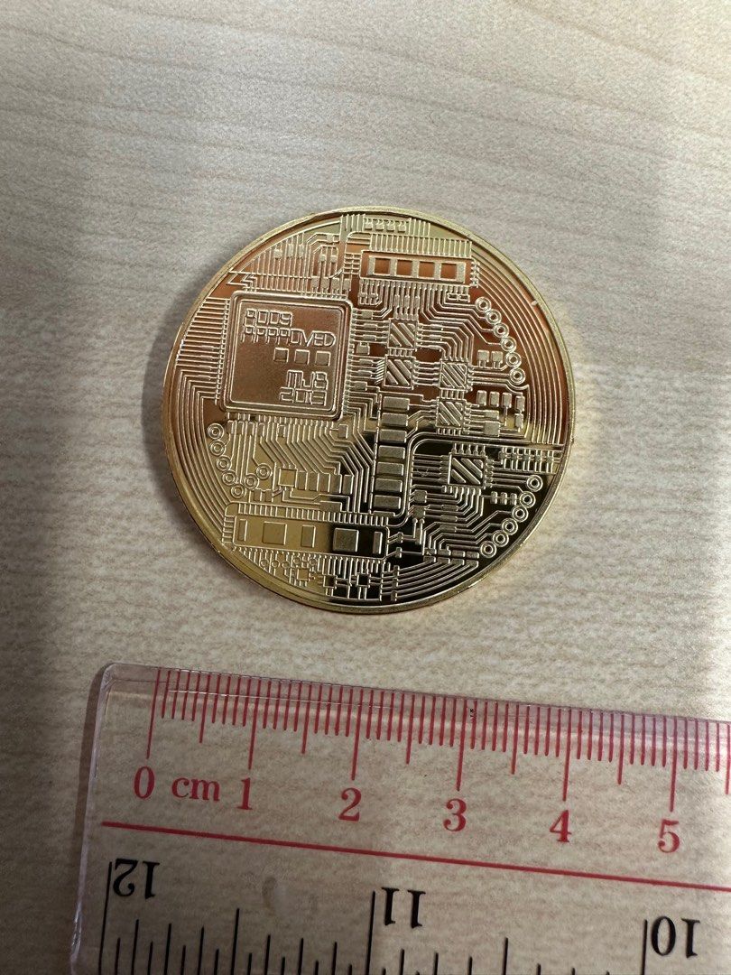 比特幣擺設收藏bitcoin knick knack collectibles, 興趣及遊戲, 玩具& 遊戲類- Carousell