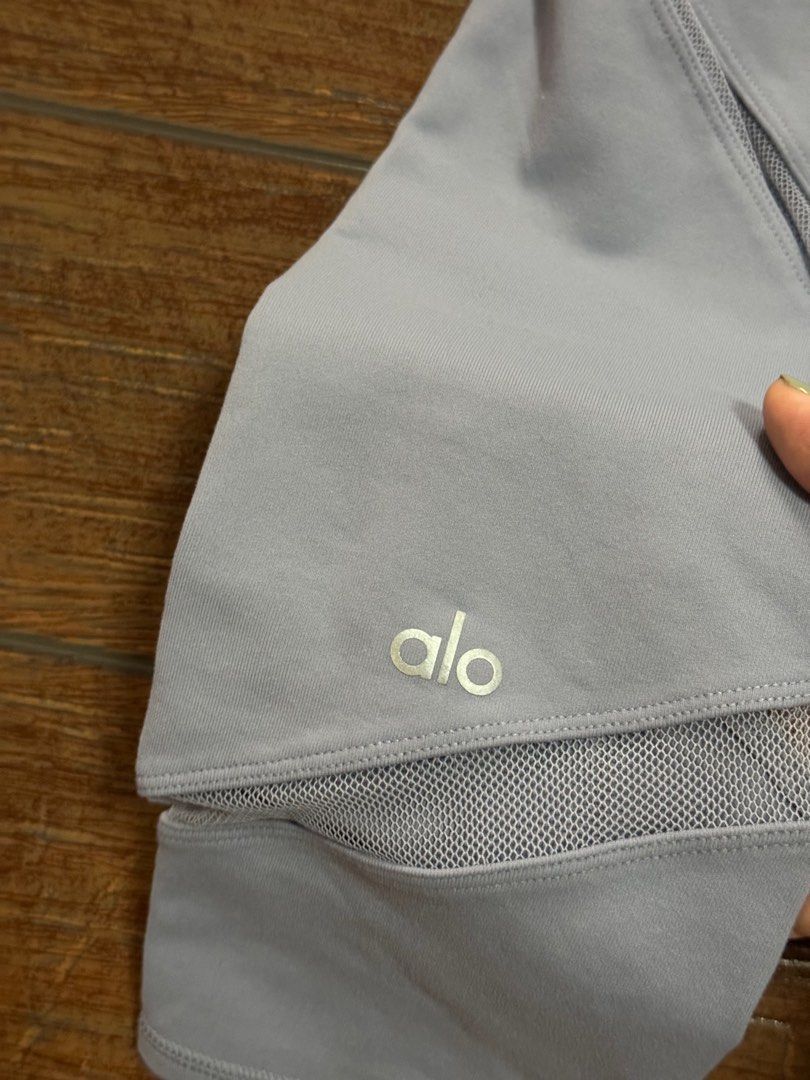 Alo Mesh Grey Leggings [XS] (Category: Activewear) located in Quezon City. Submitted by mara_____f (Listing ID 1359003119, Image 3). Description: - 910 condition. barely used this and still looks great. just mostly stored. - exact model isn’t on website anymore but cheapest leggings are about PHP 8,500 RFS: closet cleanup shipping c/o buyer .