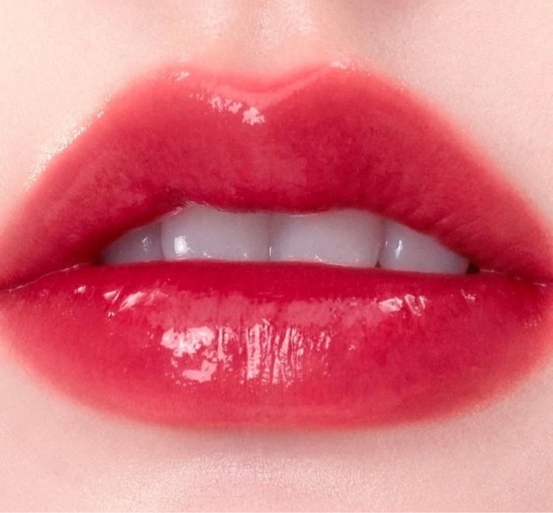 Barenbliss peach makes lip tint (Category: Makeup) located in Quezon City. Submitted by veen02 (Listing ID 1359059532, Image 2). Description: Rush!! BRAND NEW never used peach makes lip tint - Shade 02 pretty please.
