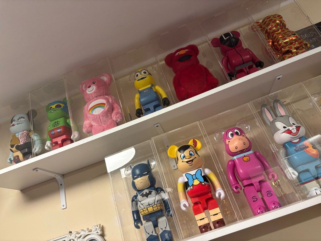Bear bricks （分類：設計師玩具及盲盒）位於 Hong Kong。 由 tymn_15 提交（商品編號 1358951813，圖片 1）。簡介： Total 40隻 700@1 連100 買2隻以上可平 有盒。