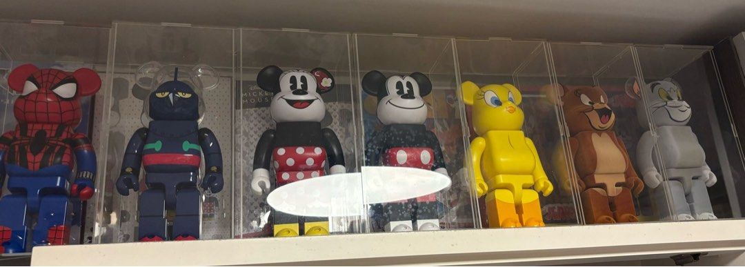 Bear bricks （分類：設計師玩具及盲盒）位於 Hong Kong。 由 tymn_15 提交（商品編號 1358951813，圖片 4）。簡介： Total 40隻 700@1 連100 買2隻以上可平 有盒。