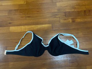 (Category: ) located in . Submitted by schoe (Listing ID 1359012382, Image 1). Description: .