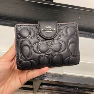 Coach Medium Zip Corner Wallet CM241 - Black