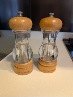 （分類：）位於 。 由 goodyshack 提交（商品編號 1358964914，圖片 1）。簡介： 。