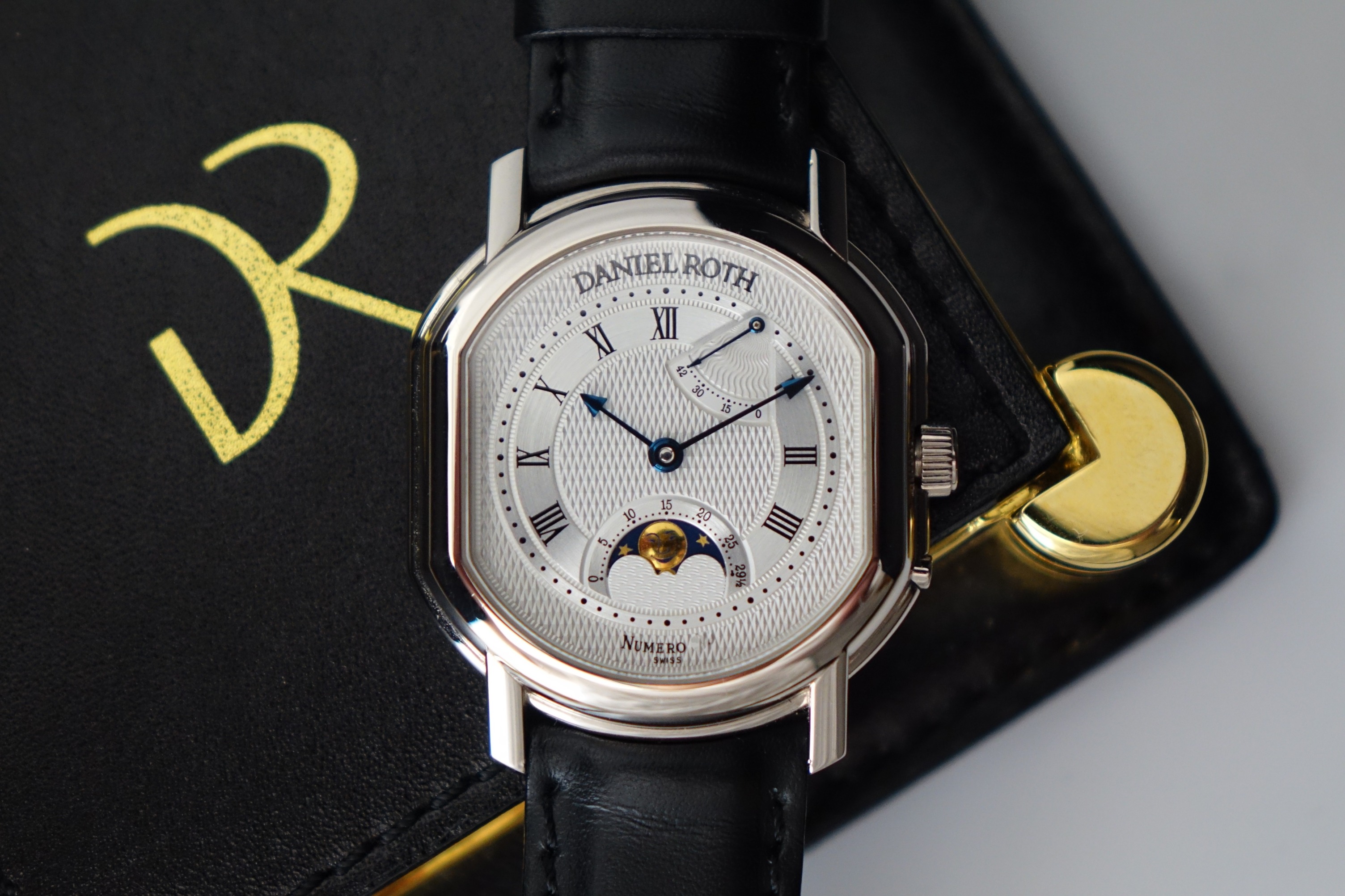 Daniel Roth Moonphase Power Reserve 0357BCSL full set, Luxury, Watches ...