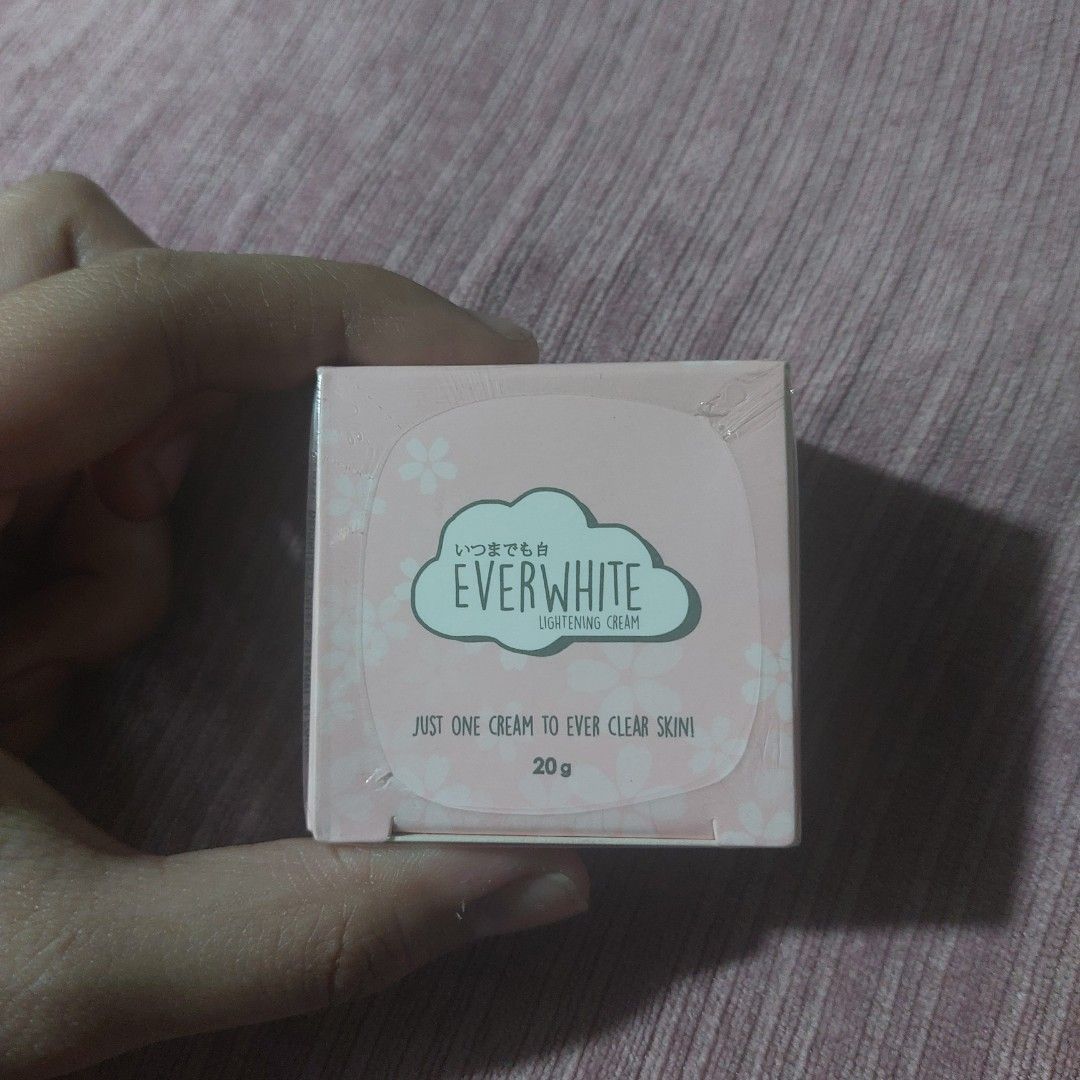 Everwhite Niacinamide (Category: Face Care) located in Manila. Submitted by fries77166 (Listing ID 1358992540, Image 1). Description: naparami nang bili.
