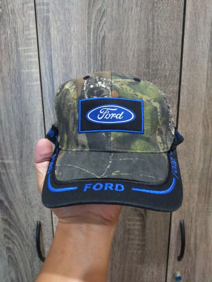 Ford x Realtree beltcap (Category: Caps & Hats) located in Santa Catalina. Submitted by bayawear (Listing ID 1359024807, Image 2). Description: Ford x Realtree excellent condition.
