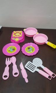 FREE pink cooking set (read Description)