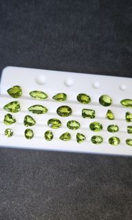 (Category: ) located in . Submitted by galorecrystalsg (Listing ID 1359083645, Image 1). Description: .