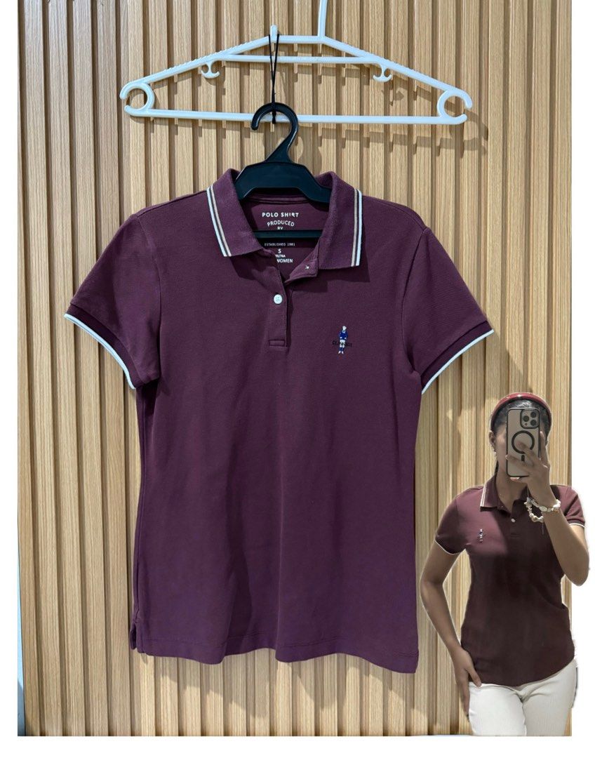 GIORDANO Brown Polo Shirt (Category: Shirts) located in Mandaluyong City. Submitted by onlyblythe (Listing ID 1332603659, Image 2). Description: 🔴 Strictly NO CANCELLATION of order. 🔴 No rush orders/shipping 🚚 Shipping fee will be shouldered by the buyer. • Lalamove/Grab/Toktok/Mr.Speedy 👭 IF MEET UP: +30 for handling fee • Mandaluyong City Area (Jollibee F. Manalo or Hypermarket near JRU ONLY) • Batangas City Area (Puting Bato West Elementar