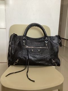 (Category: ) located in . Submitted by lynnchan88 (Listing ID 1358967079, Image 1). Description: .