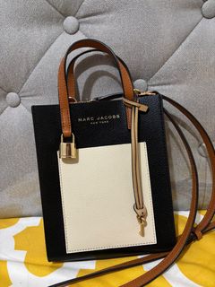 (Category: ) located in . Submitted by mcaspreloved (Listing ID 1359090897, Image 1). Description: .