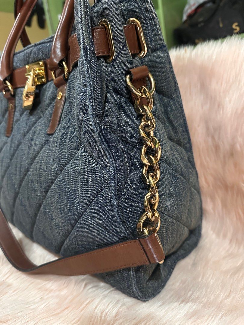 Michael Kors Bag (Category: Luxury Bags & Wallets) located in Zamboanga. Submitted by bags2bags2bags (Listing ID 1359017275, Image 3). Description: Mk Tote Bag good as new limited edition style denim material gold hradwares .