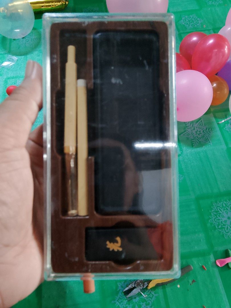 Mini Calligraphy set (Category: Craft Supplies & Tools) located in Quezon City. Submitted by roadtominimalistic (Listing ID 1358929503, Image 2). Description: 2 available get 2 for 250.00 only loc. Commonwealth Qc mop gcash mod lalamove or Jnt.