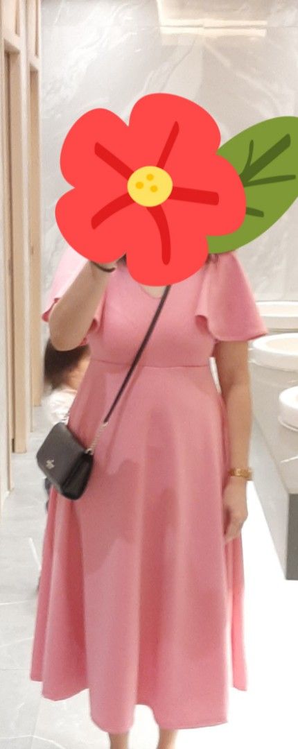 PINK FORMAL DRESS (Category: Dresses) located in Pasig City. Submitted by itsdeclutter_time (Listing ID 1359093243, Image 2). Description: like new condition worn once in a wedding fits small to large frames 33 inches from waist part neoprene fabric stretchable fabric flaw: last 3 pics MOP: gcash or bpi pick up: pasig/ taguig sf: c/o buyer.